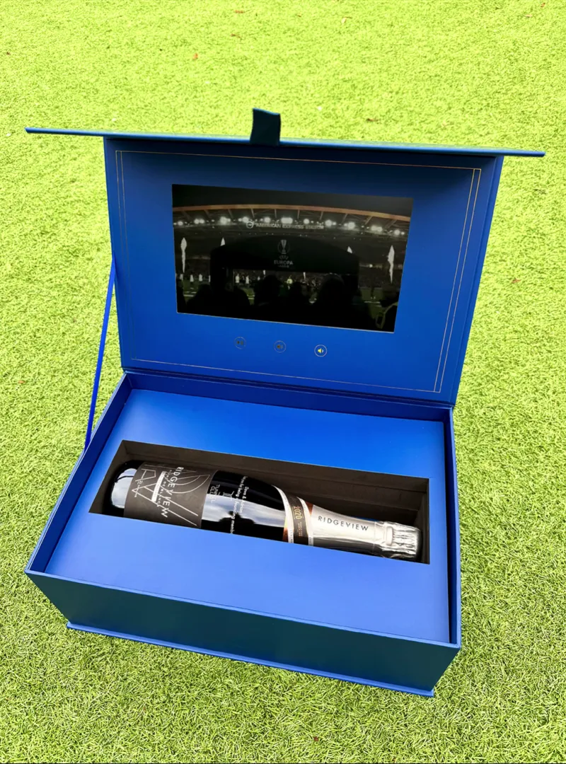tunnel club box